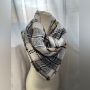 Chic Plaid Scarf in Black, White, and Tan